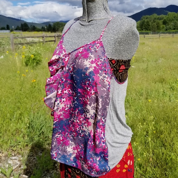 Satiny Floral Summer Tank top - Picture 2 of 3